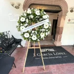 J García López Casa Coyoacán envio de coronas funebres a casa Coyoacan con entregas express de 1 a 2 horas el mismo día